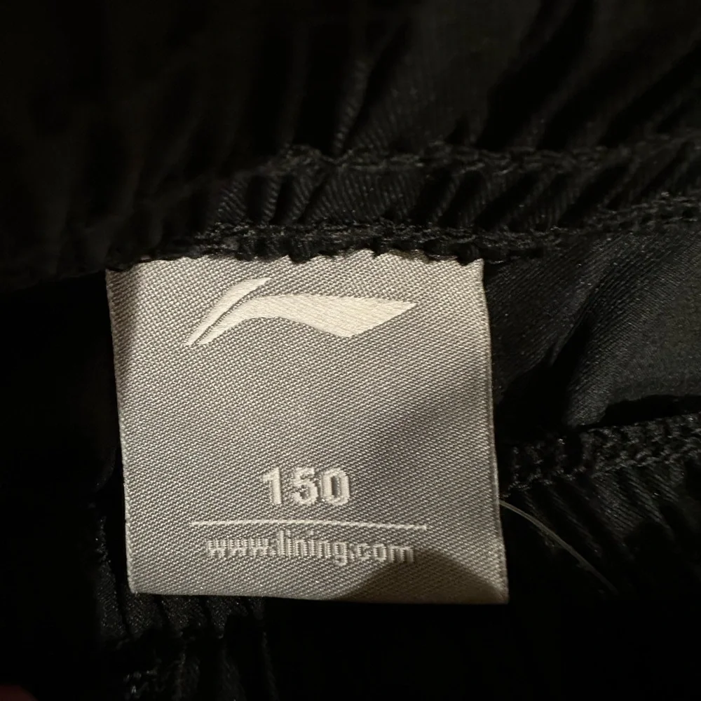 Li-Ning Youth Black Athletic Shorts Size 150 New With Tags